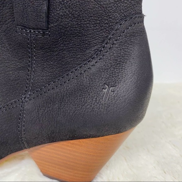 Frye Rory Booties Black Leather Zip Side 3" Wooden Heel NEW Size 9 & 10 - Picture 6 of 11